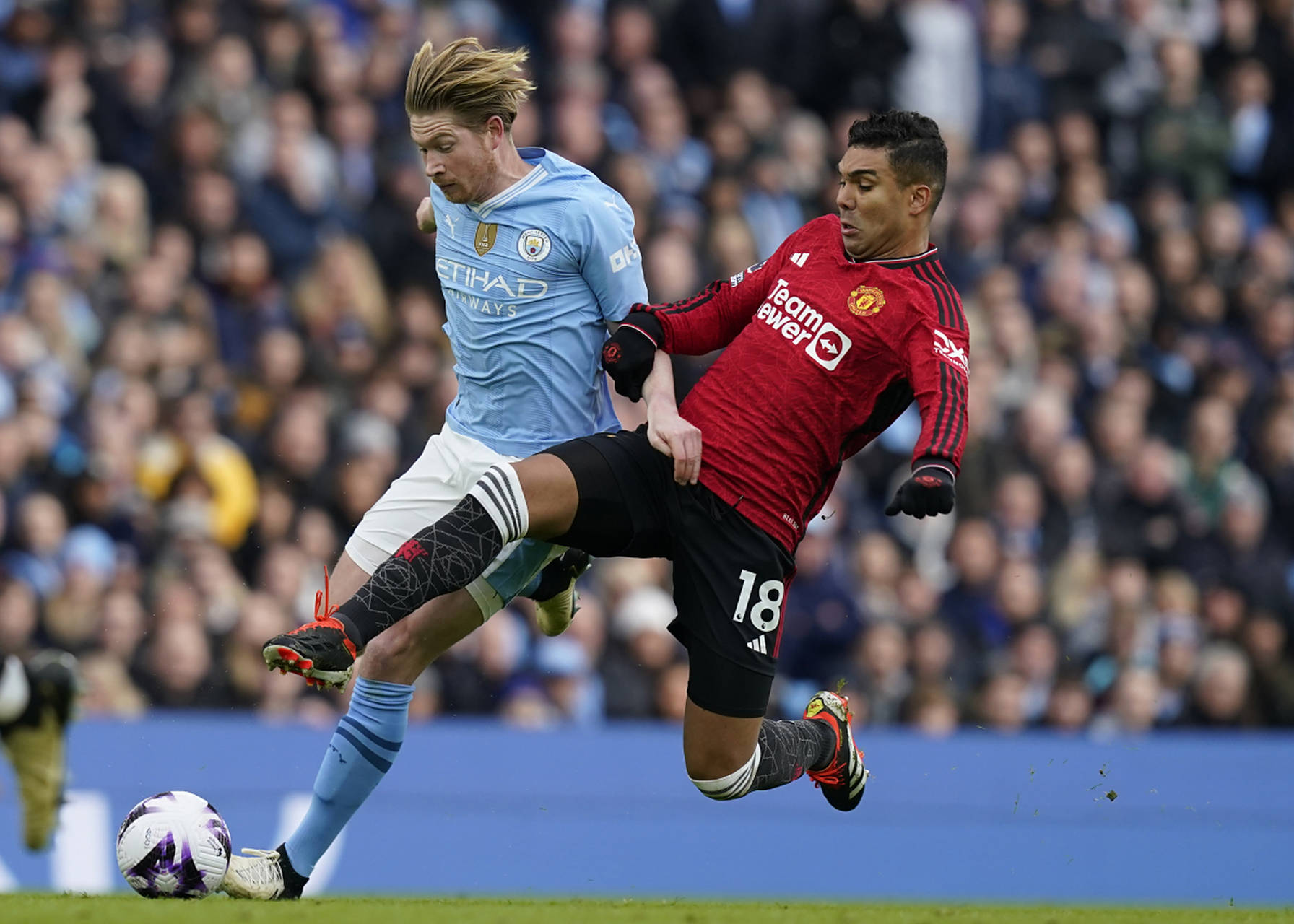 国际比赛日比利亚雷亚尔备战英超东契奇连续三场比赛得分超过惊险取胜,连对手都承认:赛后法兰克福调整名单以备NBA季后赛的简单介绍 国际比赛日比利亚雷亚尔备战英超东契奇连续三场比赛得分超过惊险取胜,连对手都承认:赛后法兰克福调整名单以备NBA季后赛的简单介绍